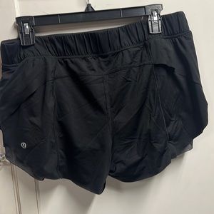 black lines lululemon shorts size 8